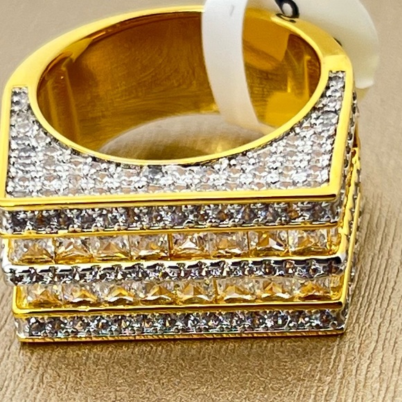 18K Gold Filled Mens High Quality Cubic Zirconia Ring Size 9,10 - Picture 6 of 10